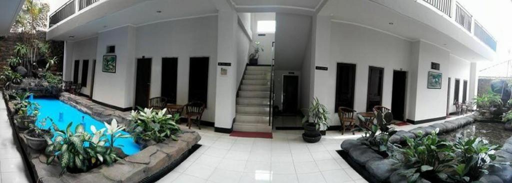 Maktal Hotel Mataram Esterno foto