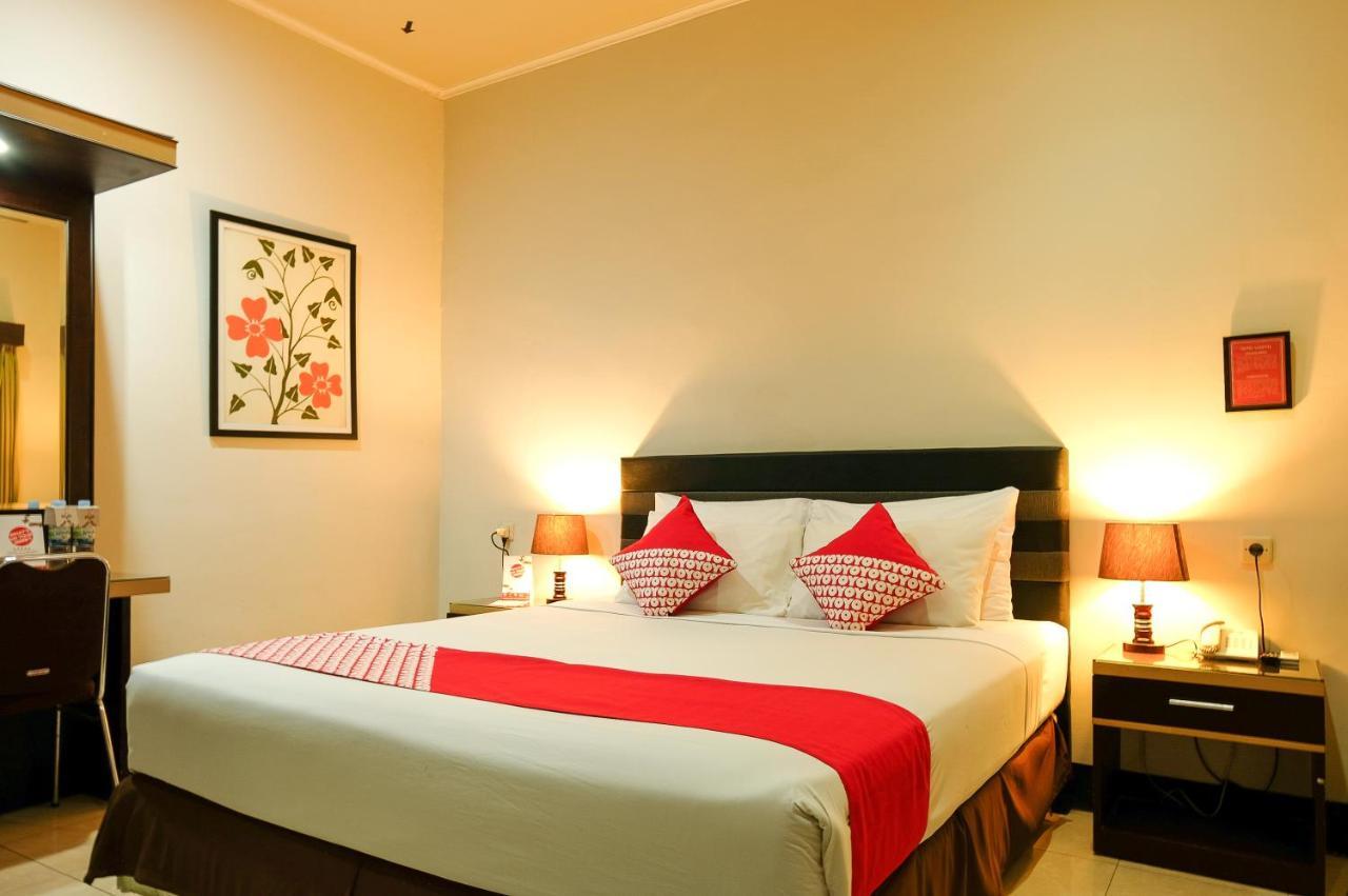 Maktal Hotel Mataram Esterno foto