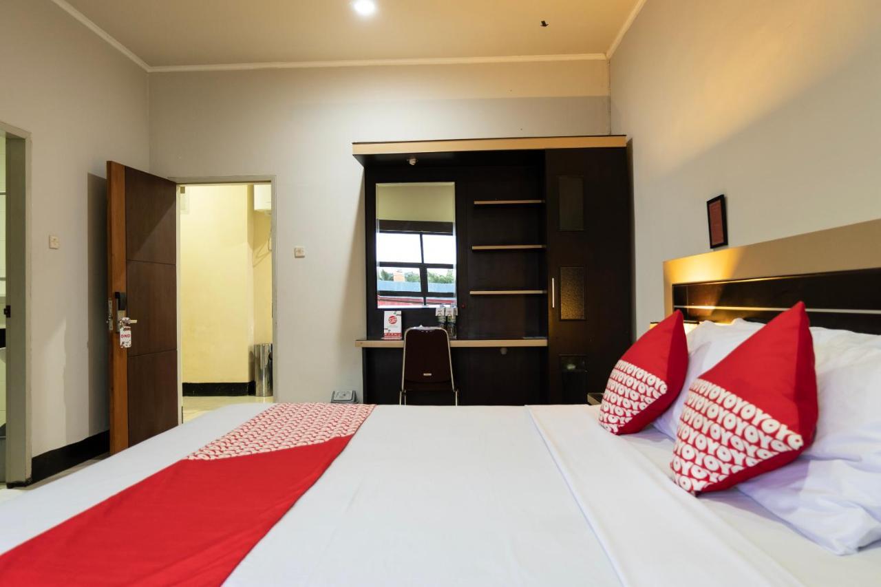 Maktal Hotel Mataram Esterno foto
